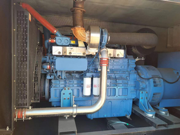 奉节柴油发电机组一般有几种电压输出？