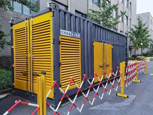 奉节如何使用转速表检查发动机的转速？