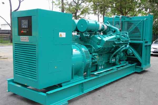 奉节柴油发电机组电压不稳定怎样维修？