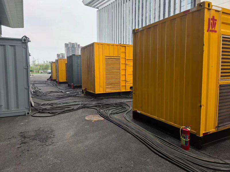 奉节不同季节柴油发电机组保养有哪些注意事项？